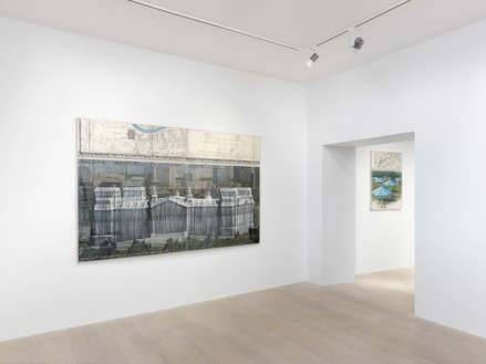 Installation view Artwork © Christo and Jeanne-Claude Foundation. Photo: Annik Wetter