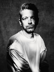 Black and white image of  Pieter Mulier. Photo: © Paolo Roversi, courtesy Alaïa
