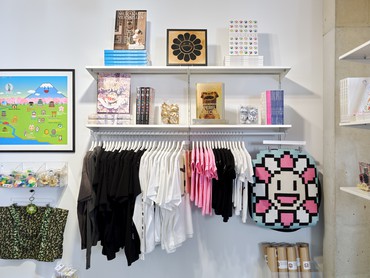 “Takashi Murakami: Understanding the New Cognitive Domain” Pop-Up Shop, Gagosien, Le Bourget, 2023. Artwork © 2023 Takashi Murakami/Kaikai Kiki Co., Ltd. All rights reserved. Photo: Thomas Lannes